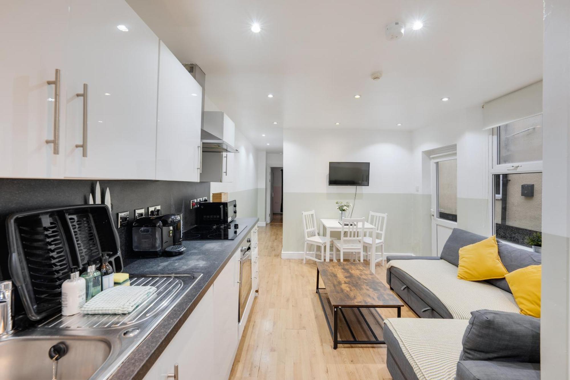 2 Bedroom Apartment For Up To 6 Nr Centre Cardiff Exteriör bild